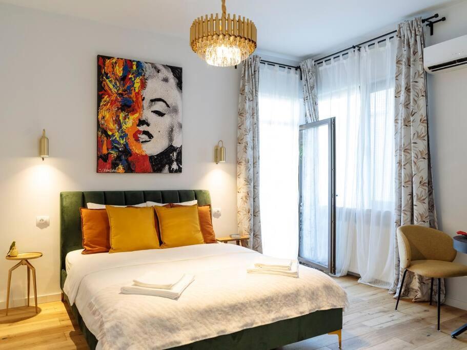 Le Bijou De Marilyn Apartment Bucharest Luaran gambar